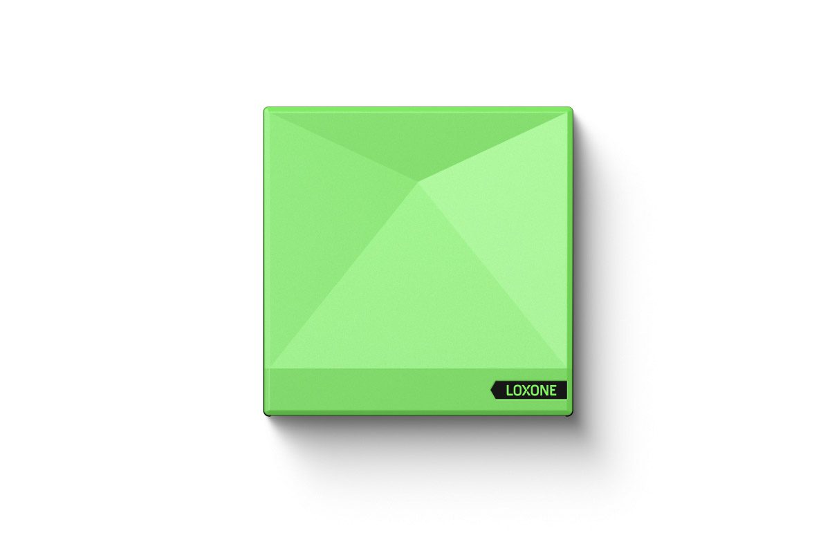 Loxone Miniserver Go Gen. 2 im grünen Gehäuse